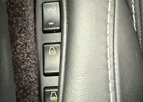 Aston Martin Vantage 4.7 V8 Euro 5 (420) 2dr 14