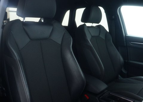Audi Q3 1.5 Q3 Black Edition 35 TFSI MHEV Semi-Auto 5dr 45