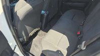 Toyota C-HR 1.8 VVT-h Icon SUV 5dr Petrol Hybrid CVT Euro 6 (s/s) (122 ps) 31