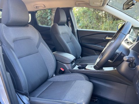 Nissan Qashqai DIG-T N-CONNECTA DCT MHEV 6