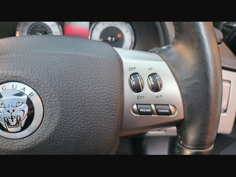 Jaguar XF PREMIUM LUXURY V6 23
