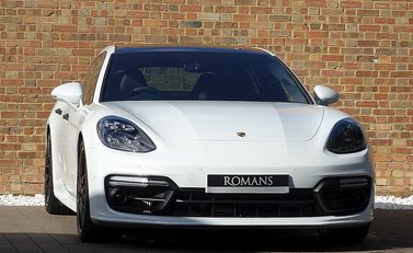 Porsche Panamera 4S 1
