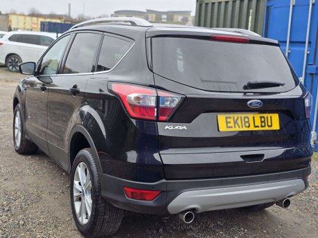Ford Kuga 2.0 TDCi Titanium SUV 5dr Diesel Powershift AWD Euro 6 (s/s) (180 ps) 4