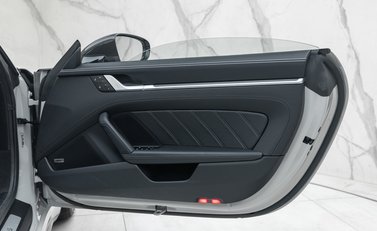 Porsche 911 Turbo S Cabriolet (992) 16