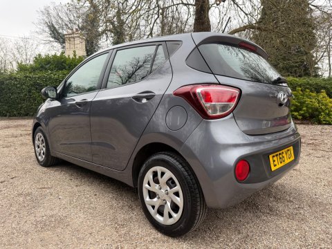 Hyundai i10 1.2 SE Auto Euro 6 5dr 4