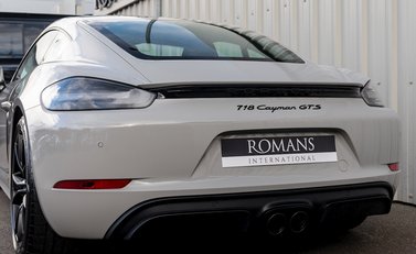 Porsche 718 Cayman GTS 24