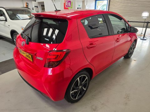Toyota Yaris 1.33 Dual VVT-i Sport Euro 5 5dr Euro 5 11