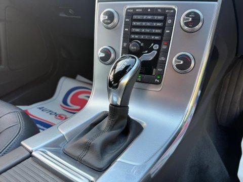 Volvo V60 2.0 T4 SE Nav Auto Euro 6 (s/s) 5dr 10