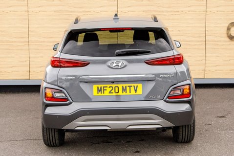 Hyundai KONA GDI PREMIUM 6
