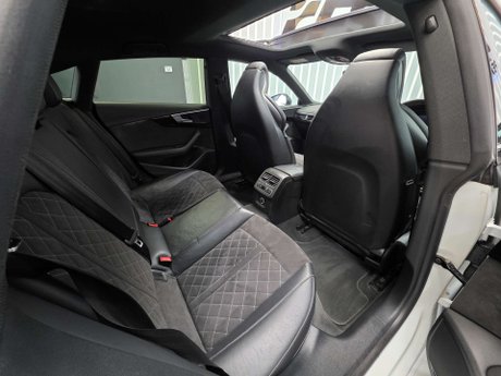 Audi RS5 2.9 TFSI V6 Sport Edition Sportback 5dr Petrol Tiptronic quattro Euro 6 (s/ 21