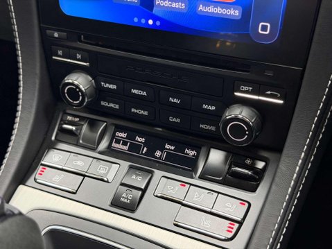 Porsche 718 Cayman 4.0 GT4 Coupe 2dr Petrol PDK Euro 6 (s/s) (420 ps) 39