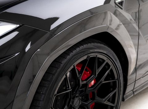 Lamborghini Urus NERO Design 28