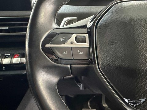 Peugeot 5008 1.2 PureTech Allure EAT Euro 6 (s/s) 5dr 57