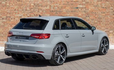 Audi RS3 Sportback Sport Edition 7