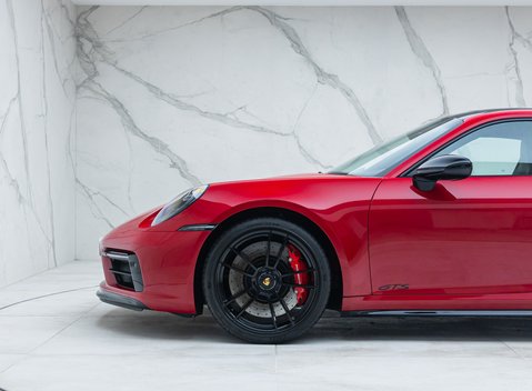 Porsche 911 Carrera GTS (992) 41