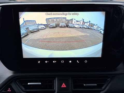 Suzuki Swift 1.2 Mild Hybrid Ultra 5dr CVT 27