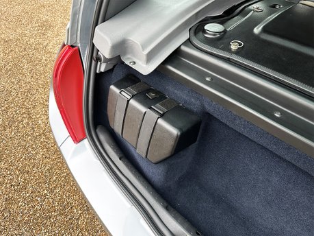 Renault Clio RENAULTSPORT V6 87