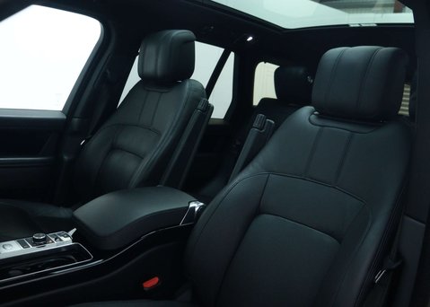 Land Rover Range Rover 3.0 **URBAN EDITION** Range Rover Vogue SDV6 Auto 4WD 5dr 63