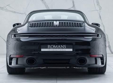 Porsche 911 Targa 4 GTS (992) 7