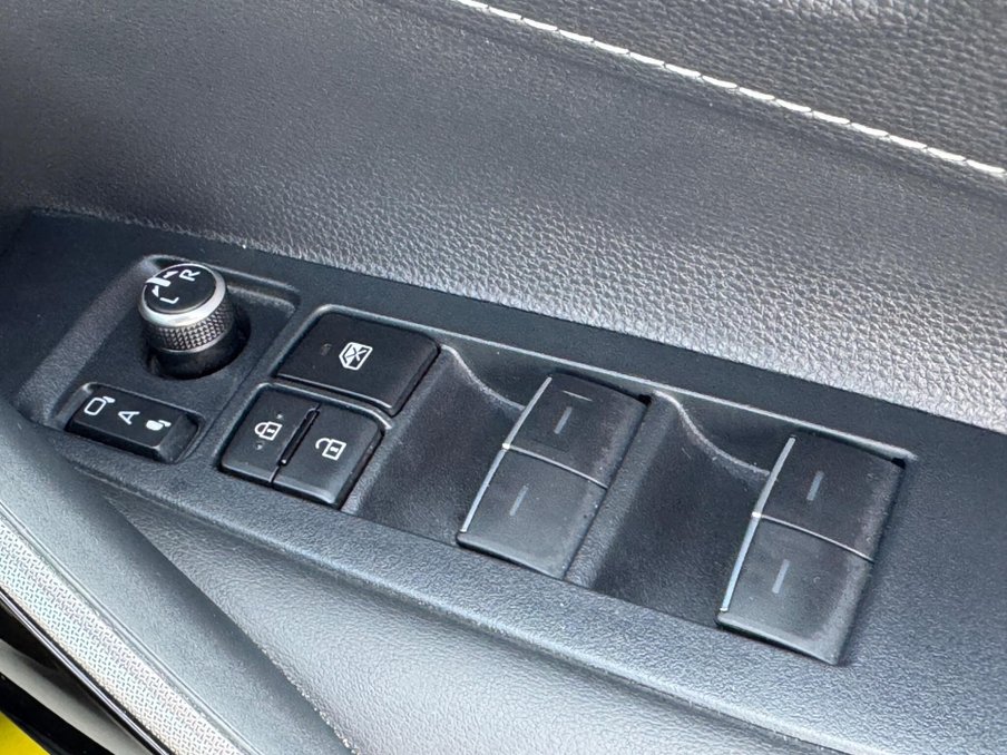 2021 Toyota Corolla — image 33