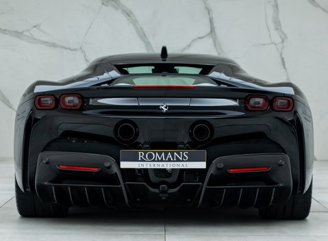 Ferrari SF90 Stradale 5