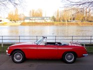 MG MGB MKII ROADSTER 72