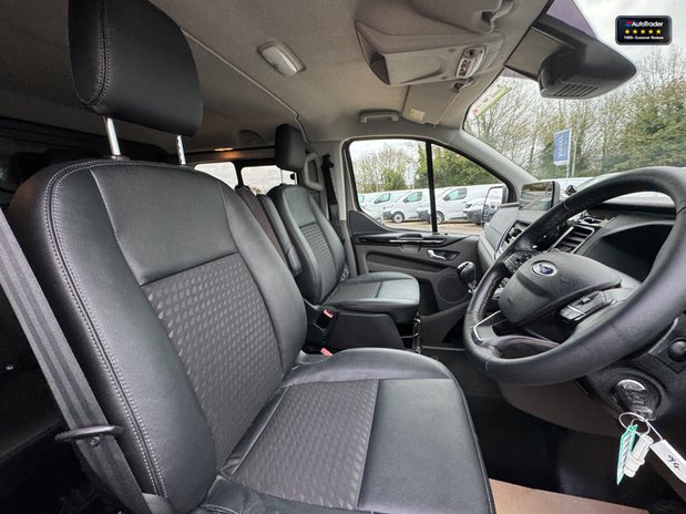 Ford Transit Custom Crew Cab [SOLD MT] LWB L2H1 Sport 320 AirCon Alloys SELECT 18