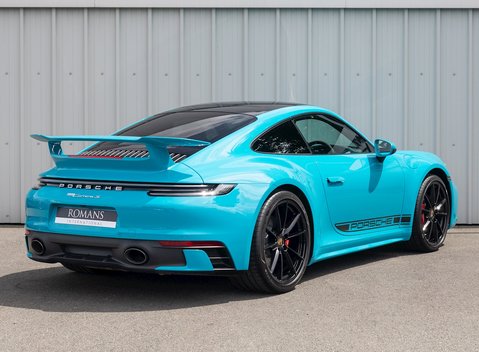 Porsche 911 (992) Carrera S 7