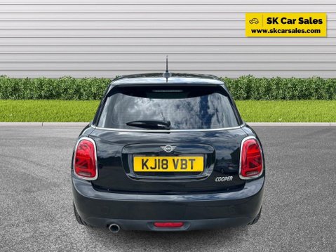 Mini Hatch 1.5 Cooper Euro 6 (s/s) 5dr 5