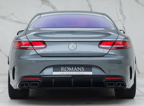 Mercedes-Benz S63 AMG Coupe 5