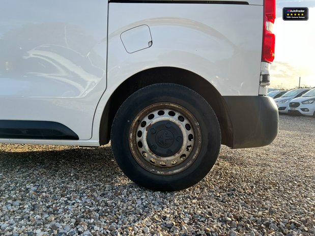 Peugeot Expert Crew Cab SWB L1H1 Blue Hdi Professional Compact EURO 6 NO VAT 23