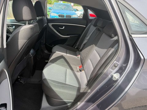 Hyundai i30 1.6 i30 SE Nav Blue Drive CRDi 5dr 20