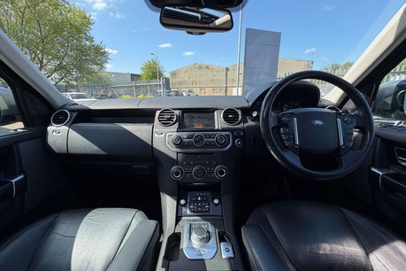 Land Rover Discovery 3.0 Discovery HSE SDV6 Auto 4WD 5dr 23