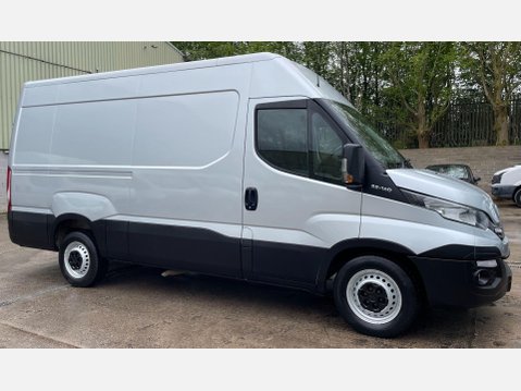Iveco Daily 2.3D HPI 14V Business 35S 3520 Panel Van 5dr Diesel HiMatic MWB H2 Euro 6 ( 13
