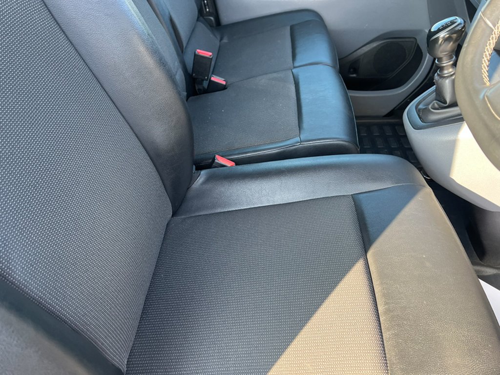 2021 Citroen DispatchXLWB L3H1 Driver 1400 Air Con Alloys Nav Sensors EURO 6 NO VAT — thumbnail 30 of 51