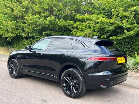 Jaguar F-Pace 2.0 D200 MHEV R-Dynamic HSE Black Auto AWD Euro 6 (s/s) 5dr 60