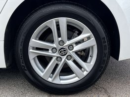 Toyota Corolla 1.8 Corolla Icon HEV CVT 5dr 13