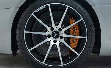 Mercedes-Benz SLS AMG GT 27