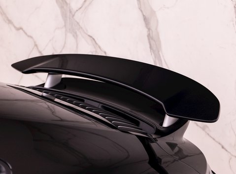 Porsche 911 Turbo S (992) 24