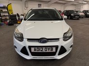 Ford Focus 1.0T EcoBoost Zetec Euro 5 (s/s) 5dr 2