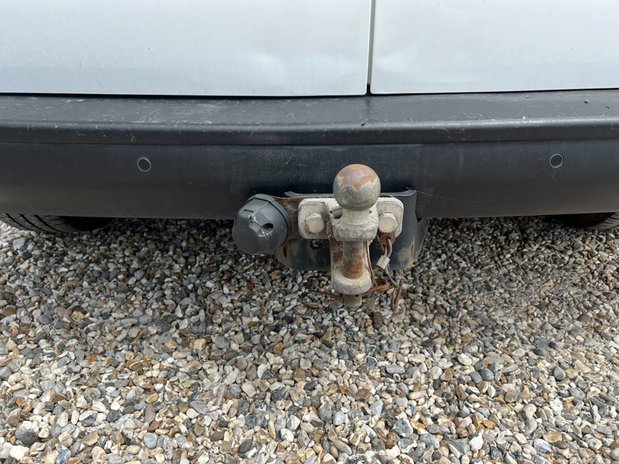 Peugeot Expert MWB L2H1 Professional 2700 Air Con Sensors Tow Bar EURO 6 NO VAT 27