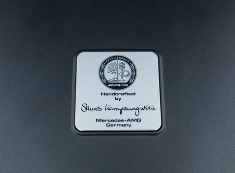 Mercedes-Benz AMG GT R Premium 37