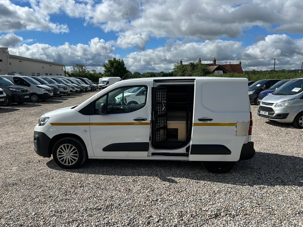 Citroen Berlingo SWB L1H1 Low Roof Enterprise Air Con Cruise Sensors EURO 6 NO VAT 11