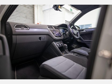 Volkswagen Tiguan 1.5 TSI EVO R-Line Tech DSG Euro 6 (s/s) 5dr 57