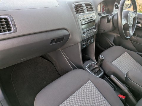 Volkswagen Polo 1.2 TDI BlueMotion Euro 5 (s/s) 5dr 21
