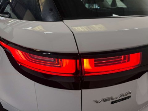 Land Rover Range Rover Velar 3.0 Range Rover Velar HSE D300 Auto 4WD 5dr 56