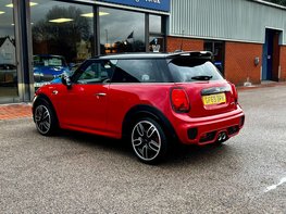 Mini Hatch 2.0 John Cooper Works Auto 3dr 9