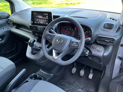 Vauxhall Combo 1.6 Turbo D 2300 Limited Edition Nav L2 H1 Euro 6 (s/s) 4dr 10