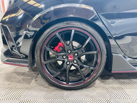 Honda Civic 2.0 i-VTEC Type R GT Euro 6 (s/s) 5dr 25