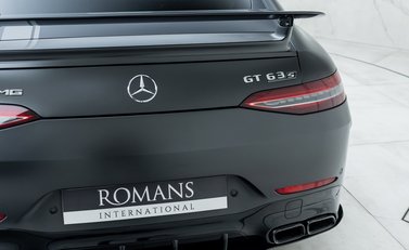 Mercedes-Benz Amg GT 63 S EDITION 1 28